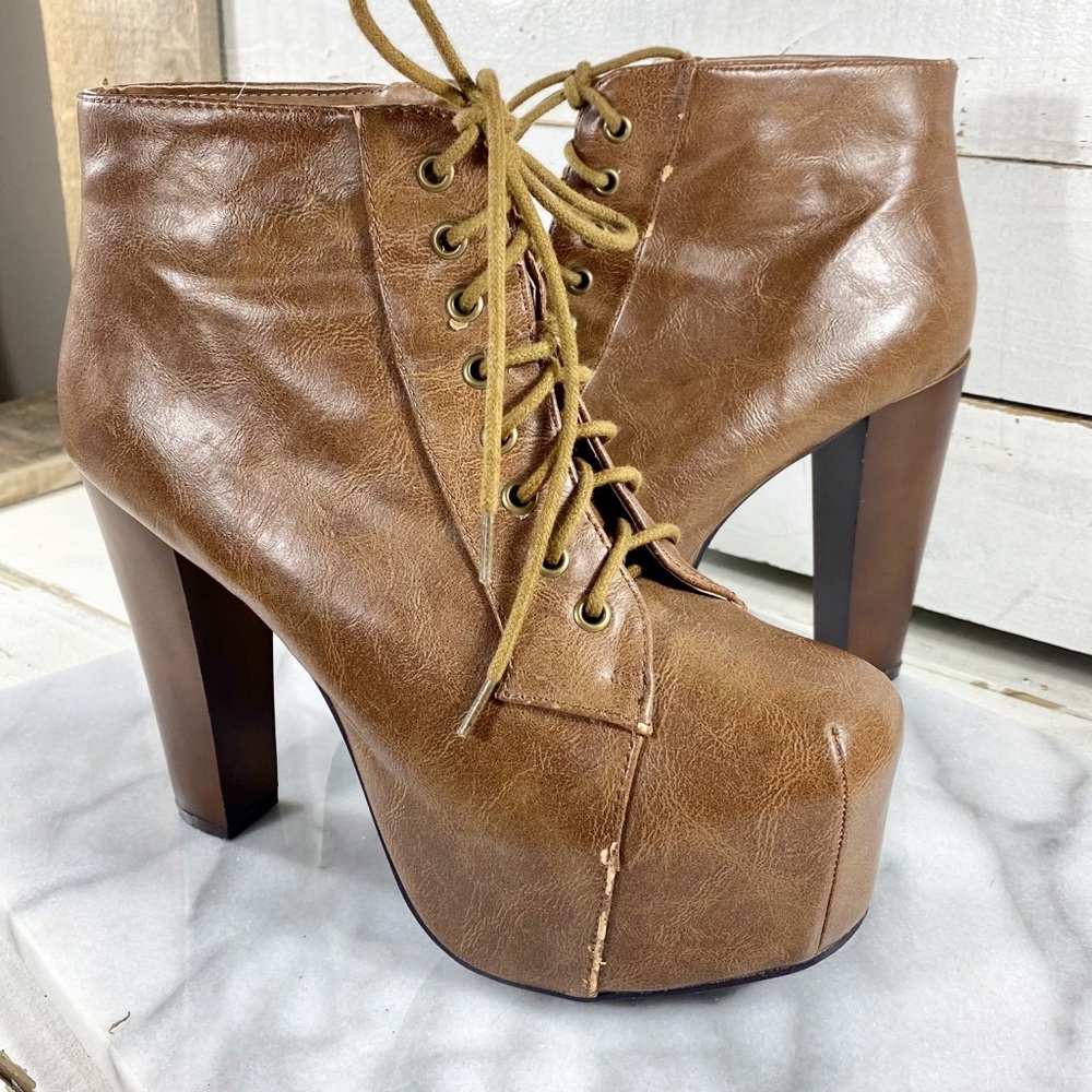 Speed Limit 98 Brown Leather Platform Heeled Boots